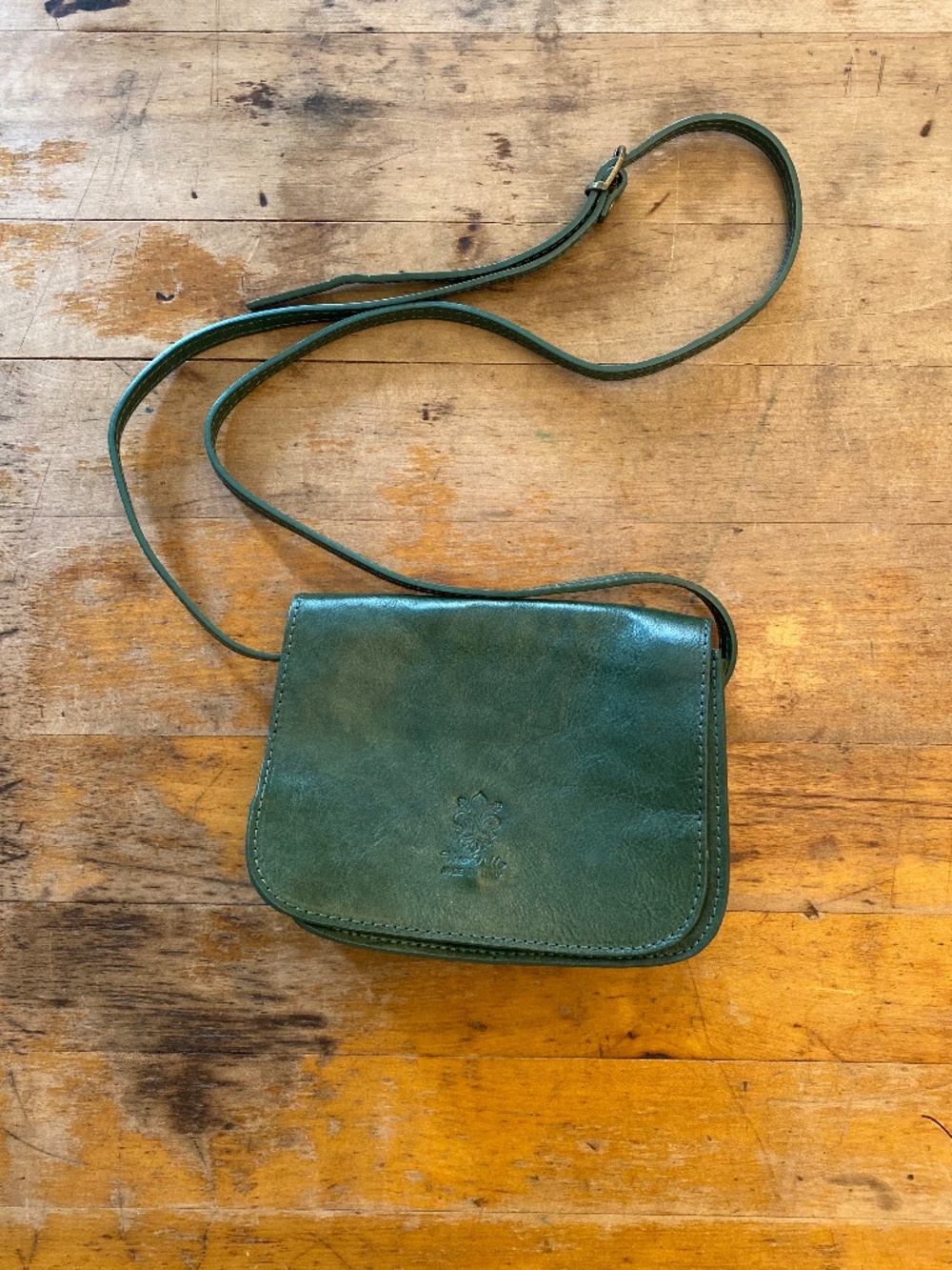 NWOT Italian Leather Vera Pelle Small Forest Green Flap Crossbody Bag, NWOT
